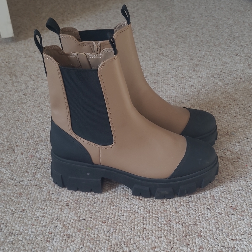A New Day Rain Boots